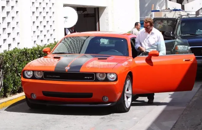 دوج چلنجر SRT8