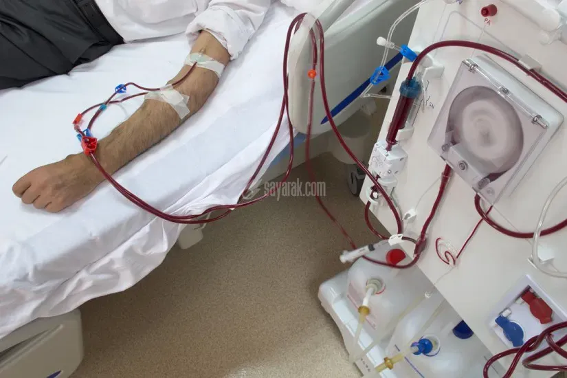 dialysis-machine-which-can-help-to-treat-acute-renal-failure.jpg