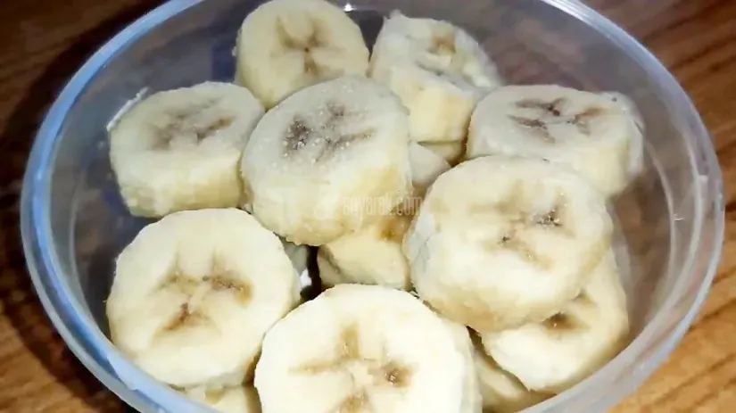 موز